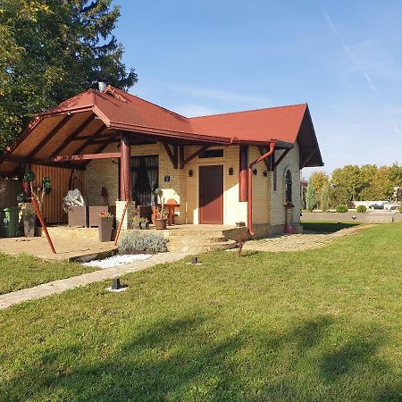 Oaza Kuca Za Odmor Curug Exterior foto
